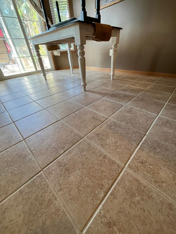 Tile Grout Cleaning in Hutchinson