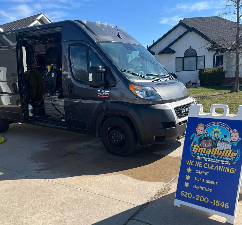 Smallville Carpet Cleaning Truck